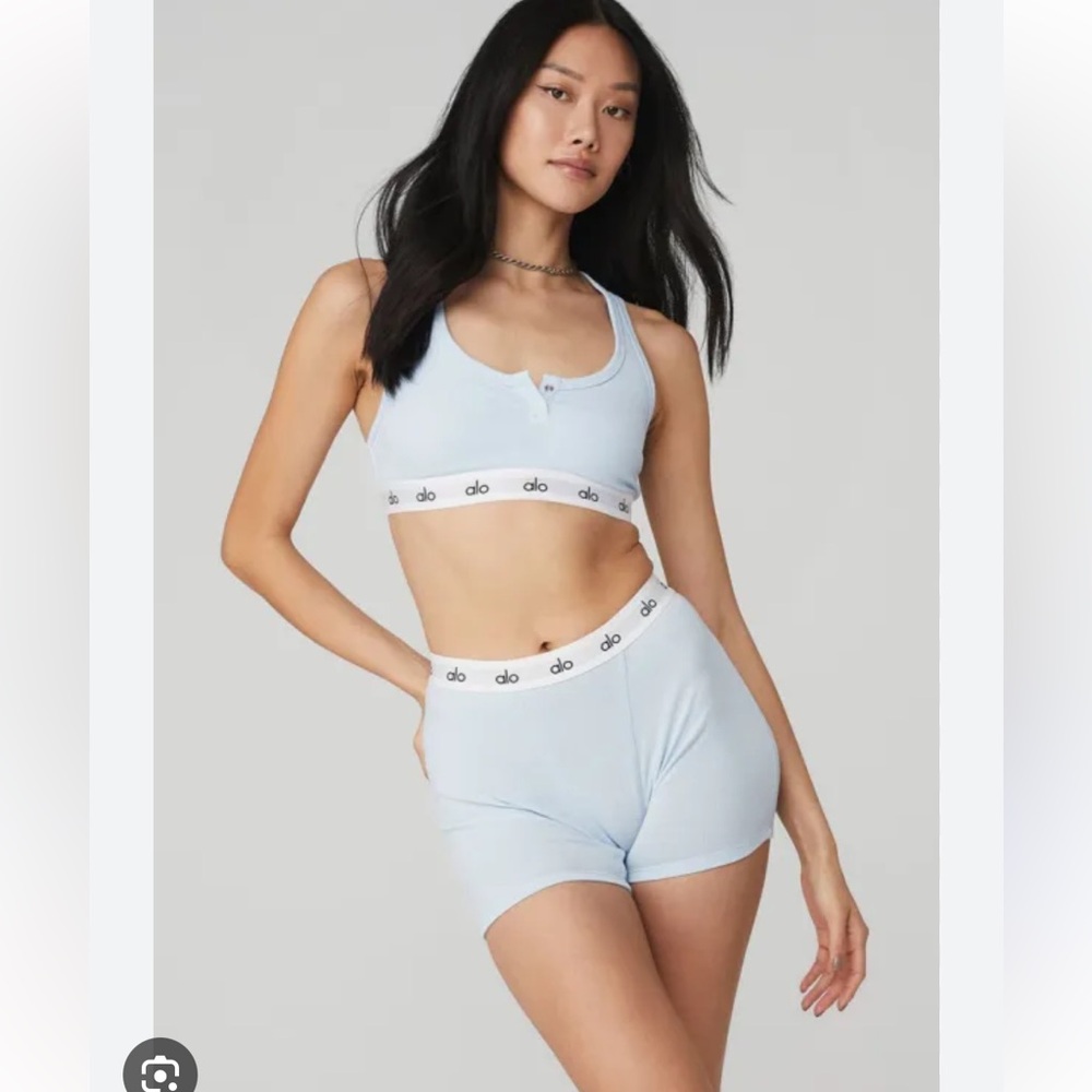 All icon ribbed Henley set size small light blue nwot